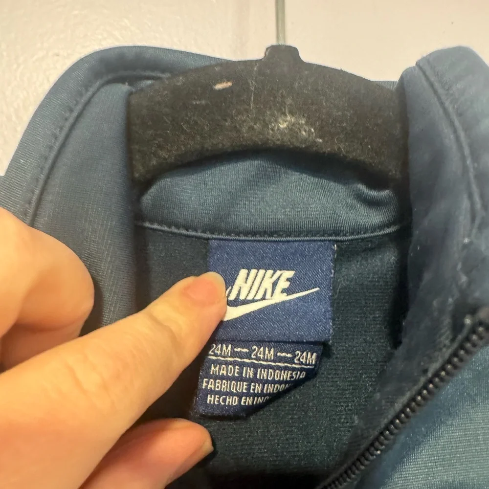 Kids navy‎ Nike windbreaker zip up